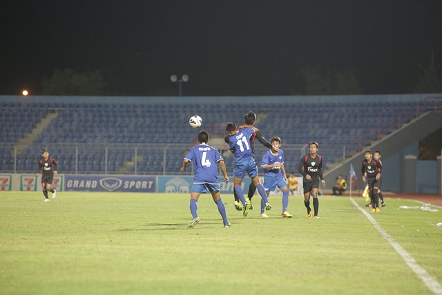 西甲半场：瓦莱拉劲射破门，埃尔切暂1-0赫罗纳